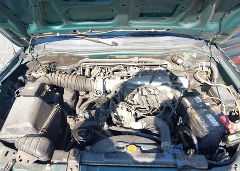 2004 Mitsubishi Montero Sport Ls from USA, damaged, VIN JA4MT21R84J002008